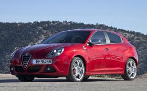 Alfa Romeo Giulietta Quadrifoglio Verde 2010 года